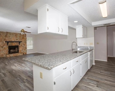 13309 Shadberry Lane - Photo Thumbnail 7