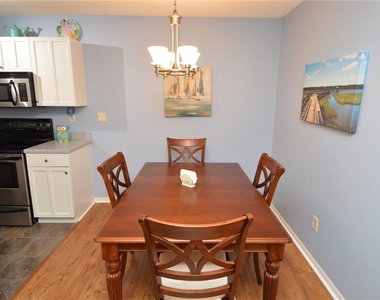 10263 Gandy Boulevard N - Photo Thumbnail 11