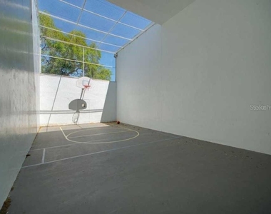 10263 Gandy Boulevard N - Photo Thumbnail 80