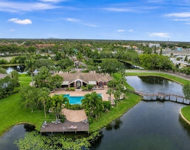 10263 Gandy Boulevard N - Photo Thumbnail 65