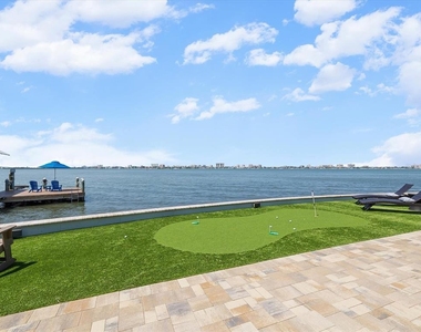 1828 Venetian Point Drive - Photo Thumbnail 55