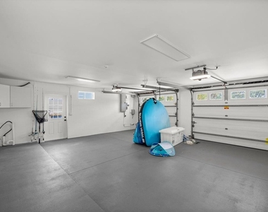 1828 Venetian Point Drive - Photo Thumbnail 67