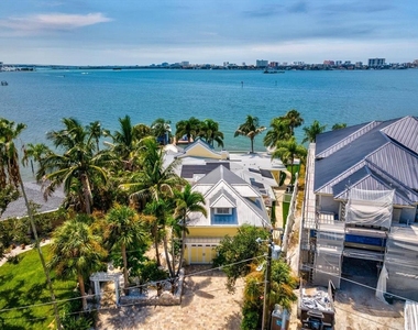 1828 Venetian Point Drive - Photo Thumbnail 59
