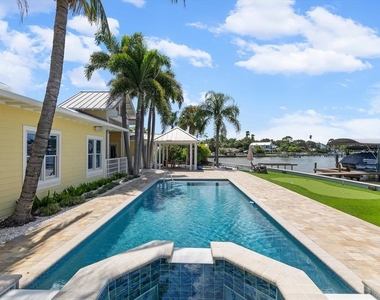 1828 Venetian Point Drive - Photo Thumbnail 68