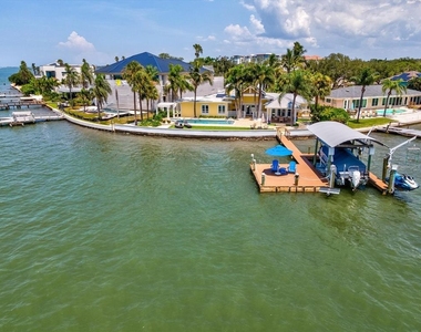 1828 Venetian Point Drive - Photo Thumbnail 45