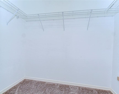 6716 Bluff Meadow Court - Photo Thumbnail 33