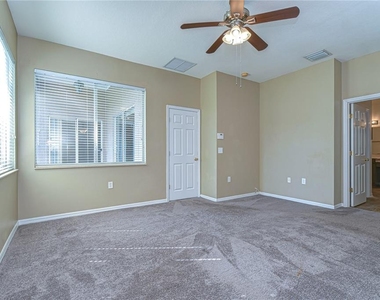 6716 Bluff Meadow Court - Photo Thumbnail 28