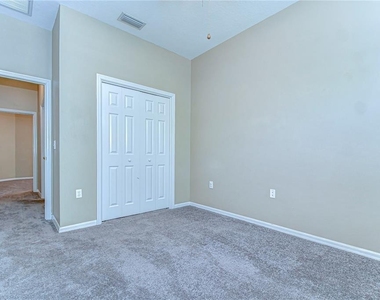 6716 Bluff Meadow Court - Photo Thumbnail 35