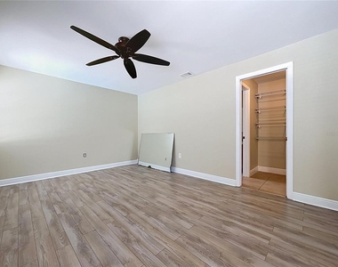 743 Stillview Circle - Photo Thumbnail 15