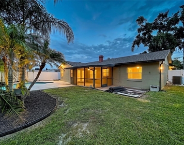 743 Stillview Circle - Photo Thumbnail 26