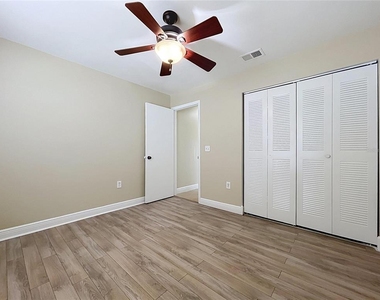 743 Stillview Circle - Photo Thumbnail 20