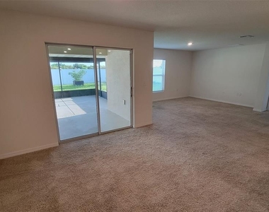 1102 Coastal Hammock Avenue - Photo Thumbnail 11