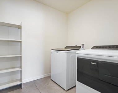 16555 Mosaic Oar Drive - Photo Thumbnail 36