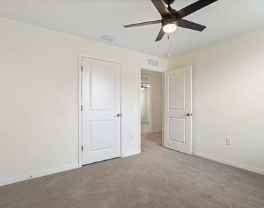 16555 Mosaic Oar Drive - Photo Thumbnail 30