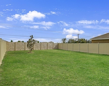 16555 Mosaic Oar Drive - Photo Thumbnail 37