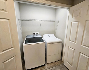 7115 Grand Elm Drive - Photo Thumbnail 26