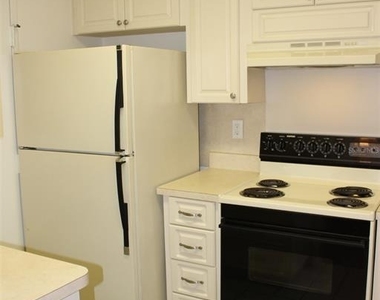 2700 Bayshore Boulevard - Photo Thumbnail 13