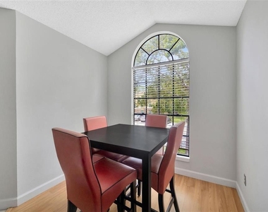 8647 Mallard Reserve Drive - Photo Thumbnail 3