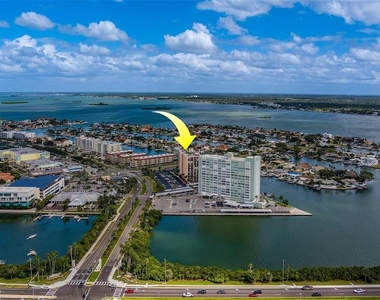 51 Island Way - Photo Thumbnail 8