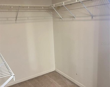 690 Island Way - Photo Thumbnail 13
