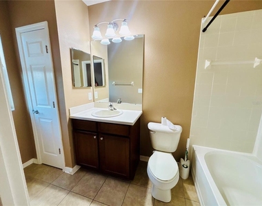 13635 Artesa Bell Drive - Photo Thumbnail 24