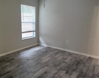 1284 Malone Avenue - Photo Thumbnail 6
