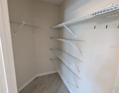 3959 Atrium Drive - Photo Thumbnail 6