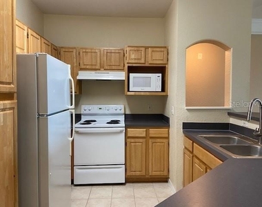 3428 Soho Street - Photo Thumbnail 6