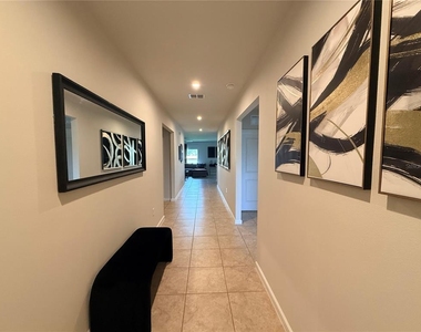 1169 Lexington Lane - Photo Thumbnail 1