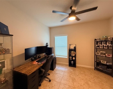 1169 Lexington Lane - Photo Thumbnail 8
