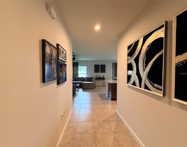 1169 Lexington Lane - Photo Thumbnail 9