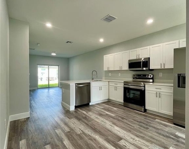 777 Squirrel Court - Photo Thumbnail 6