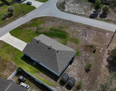 4446 Bayridge Court - Photo Thumbnail 18