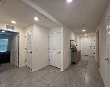 4446 Bayridge Court - Photo Thumbnail 4