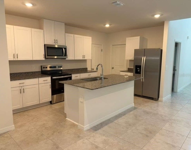 5501 Clove Row - Photo Thumbnail 4