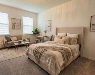 693 Crown Rose Drive - Photo Thumbnail 17