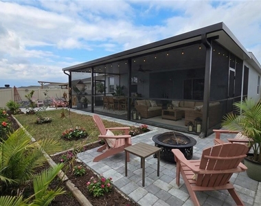 693 Crown Rose Drive - Photo Thumbnail 27