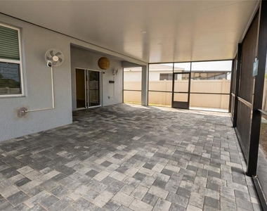 693 Crown Rose Drive - Photo Thumbnail 3
