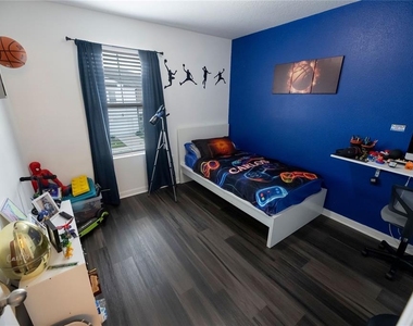 844 Grandin Street - Photo Thumbnail 20