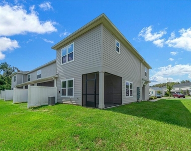 3339 Se 37th Avenue Road - Photo Thumbnail 2