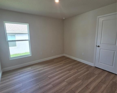 5346 Se 91st Street - Photo Thumbnail 8