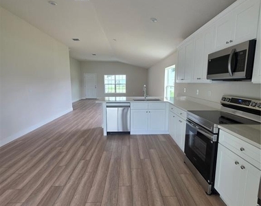 5346 Se 91st Street - Photo Thumbnail 2