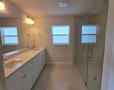 5346 Se 91st Street - Photo Thumbnail 5