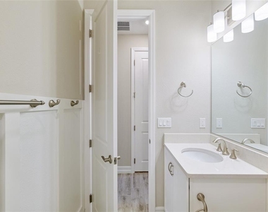4419 Nw 54th Terrace - Photo Thumbnail 55