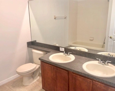 540 Woodland Terrace Boulevard - Photo Thumbnail 41