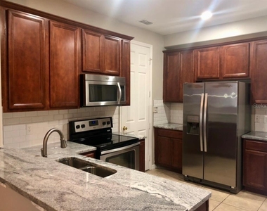540 Woodland Terrace Boulevard - Photo Thumbnail 6