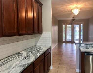 540 Woodland Terrace Boulevard - Photo Thumbnail 4