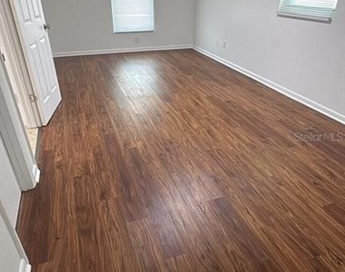 2401 Ne 19th Avenue - Photo Thumbnail 13