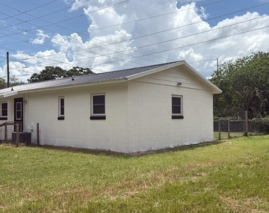 2401 Ne 19th Avenue - Photo Thumbnail 22