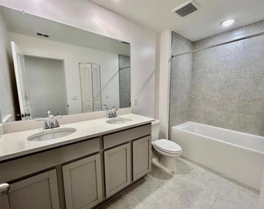 10771 Ironwood Tree Way - Photo Thumbnail 14